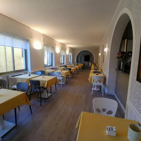 维托瑞亚酒店 酒店 3*